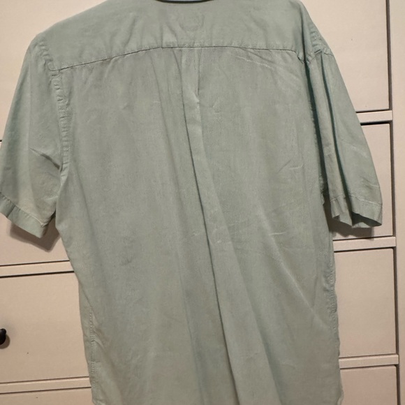 Men’s Old Navy Casual Button Down Short Sleeved Shirt - Picture 2 of 3